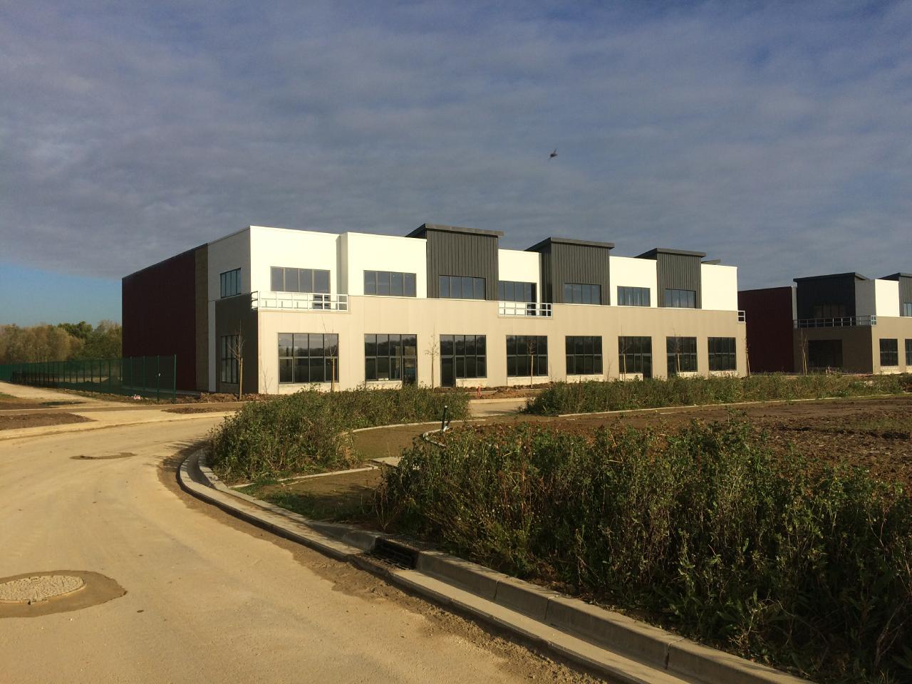 Local d'activité Saint-Pierre-du-Perray 791m² Location local d'activité Saint-Pierre-du-Perray Essonne OLACT2421106 1